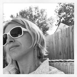 Meet your Posher, Vanessa